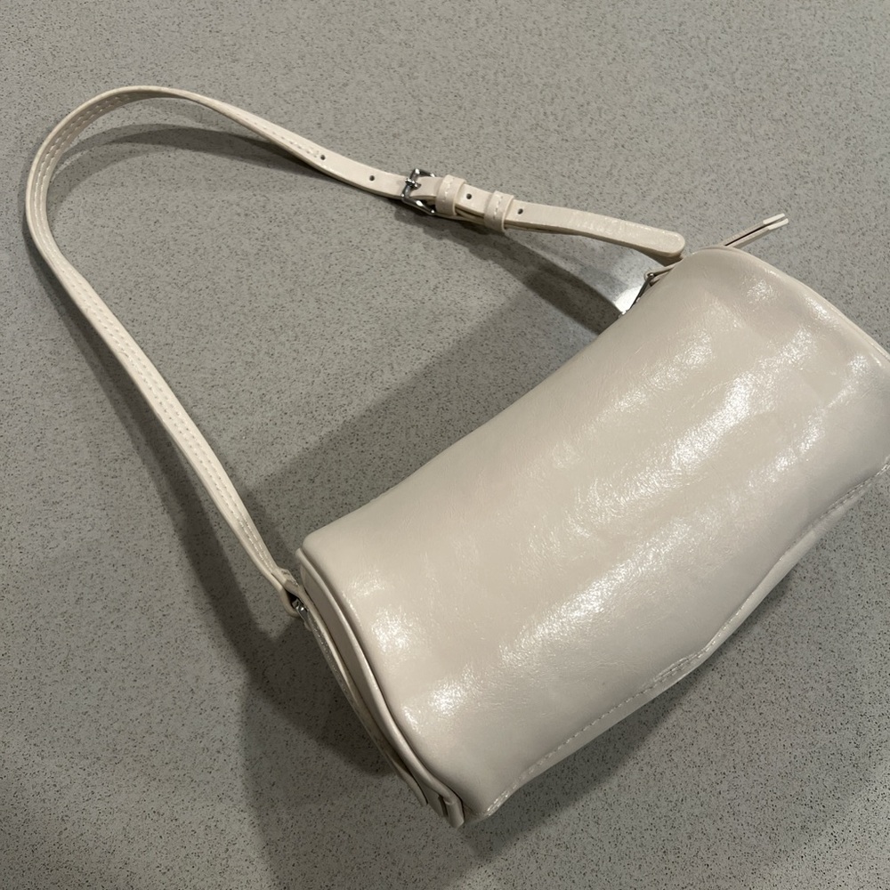 Zara Elegant White Shoulder Bag